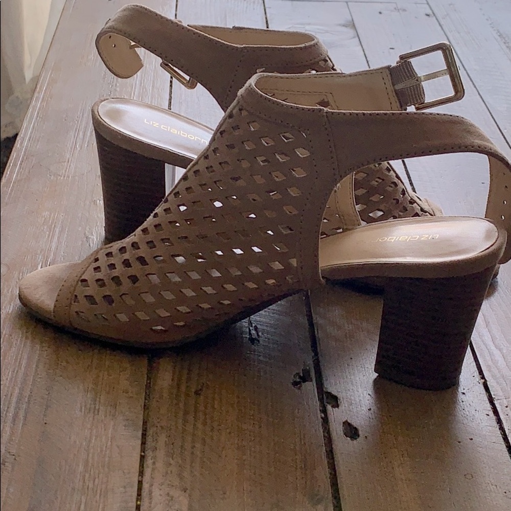 Nude heels✨✨
